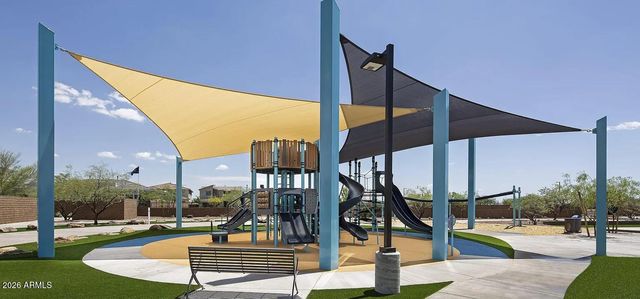 3413 E CREST Lane, Phoenix, AZ 85050