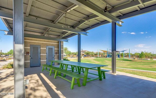 3413 E CREST Lane, Phoenix, AZ 85050