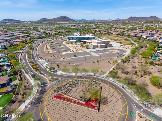 3413 E CREST Lane, Phoenix, AZ 85050