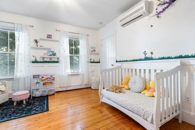 20 Lawrence St 1, Boston, MA 02129