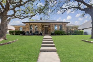 10216 Shadow Way, Dallas, TX 75243