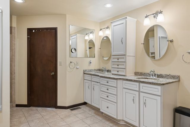 123 Trail East Drive, Hendersonville, TN 37075