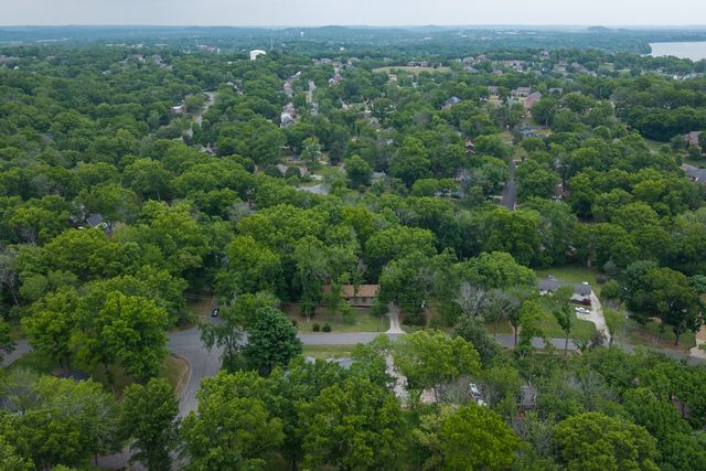 123 Trail East Drive, Hendersonville, TN 37075