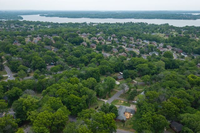 123 Trail East Drive, Hendersonville, TN 37075
