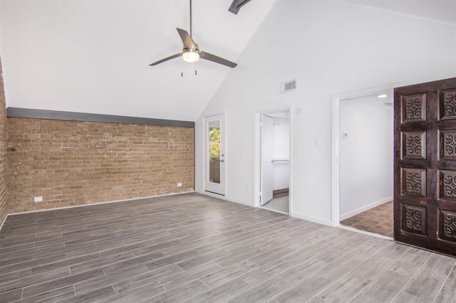 1942 Indiana Street, Houston, TX 77019