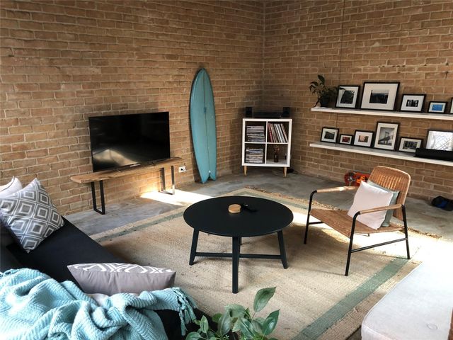 1942 Indiana Street, Houston, TX 77019