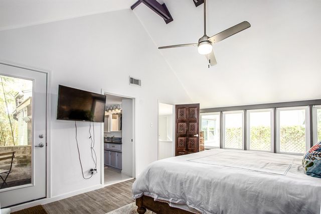 1942 Indiana Street, Houston, TX 77019