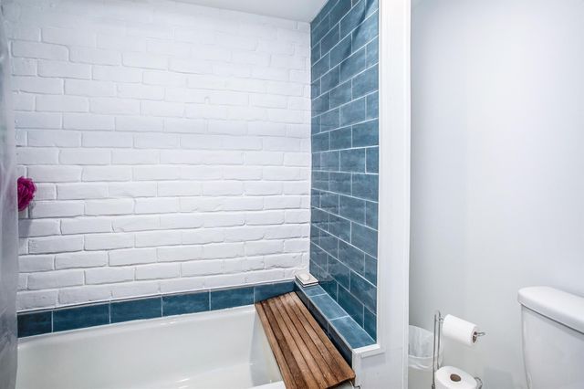 1942 Indiana Street, Houston, TX 77019