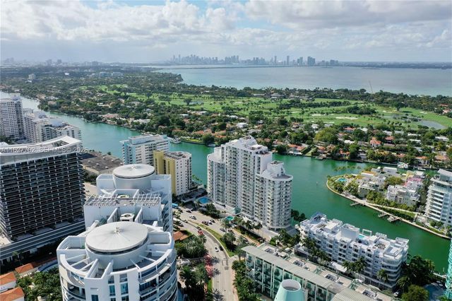 6039 Collins Ave 1728, Miami Beach, FL 33140