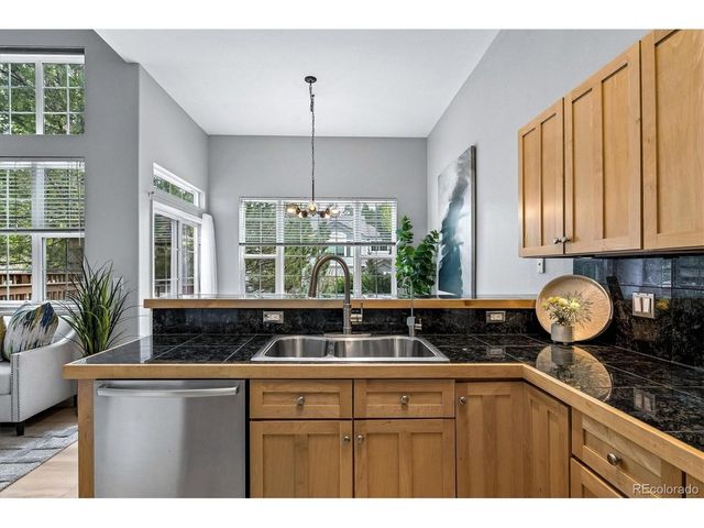 1385 S Ulster St, Denver, CO 80231