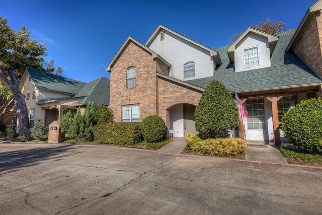 5855 Pecan Chase, Benbrook, TX 76132