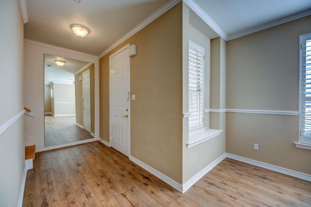 5855 Pecan Chase, Benbrook, TX 76132