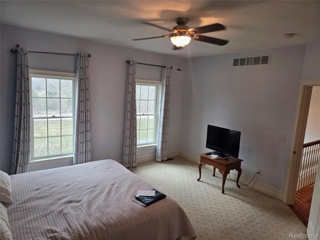 900 Maxfield Road, Brighton Township, MI 48114