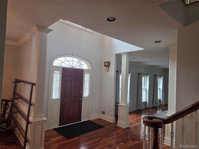 900 Maxfield Road, Brighton Township, MI 48114