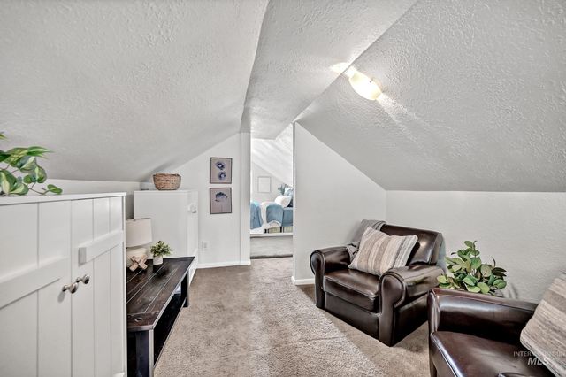 1413 W Eastman St, Boise, ID 83702