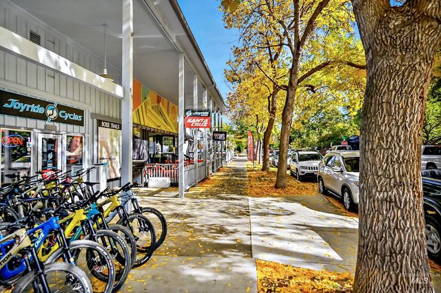 1413 W Eastman St, Boise, ID 83702