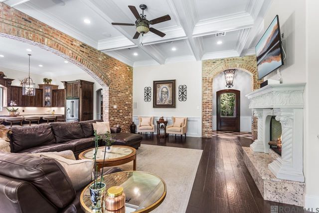 17950 Rolling Oaks Ave, Greenwell Springs, LA 70739