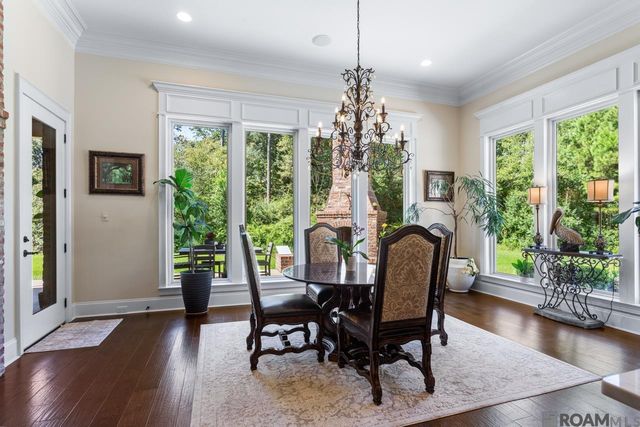 17950 Rolling Oaks Ave, Greenwell Springs, LA 70739