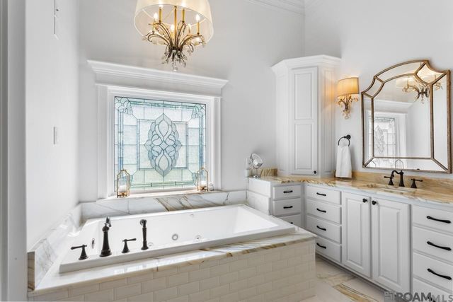 17950 Rolling Oaks Ave, Greenwell Springs, LA 70739