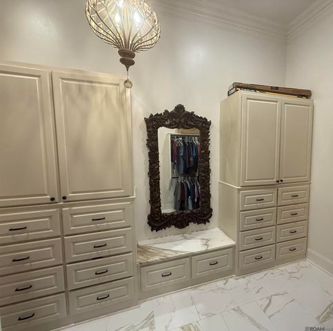 17950 Rolling Oaks Ave, Greenwell Springs, LA 70739