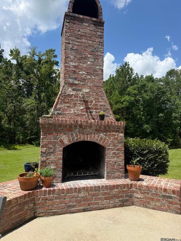 17950 Rolling Oaks Ave, Greenwell Springs, LA 70739