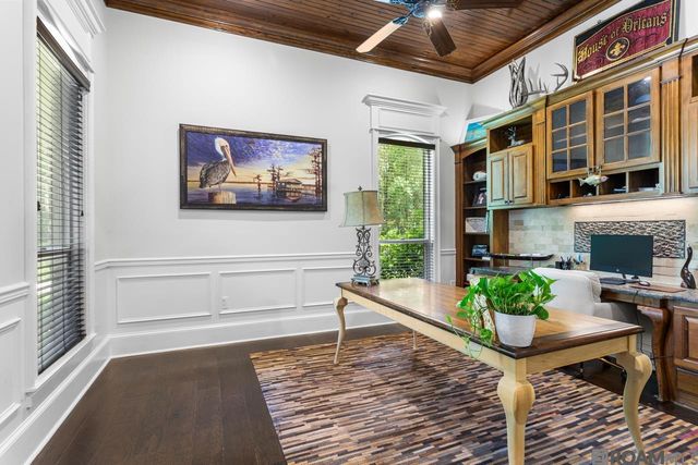 17950 Rolling Oaks Ave, Greenwell Springs, LA 70739