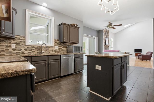 2719 SUPPLEE CIR, Hatfield, PA 19440