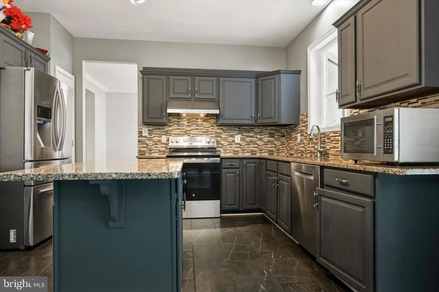 2719 SUPPLEE CIR, Hatfield, PA 19440