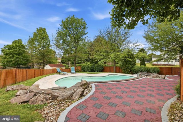2719 SUPPLEE CIR, Hatfield, PA 19440