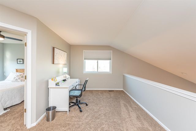 9002 Pine Cove Drive, Whitmore Lake, MI 48189