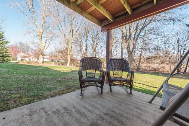 9002 Pine Cove Drive, Whitmore Lake, MI 48189