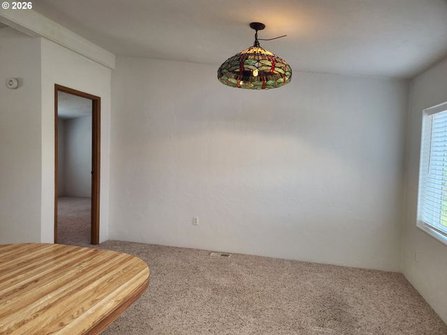 100 RIVER BEND Rd 24, Reedsport, OR 97467