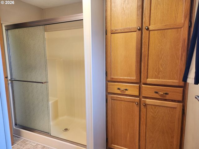 100 RIVER BEND Rd 24, Reedsport, OR 97467