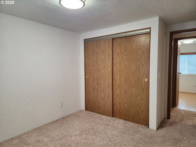 100 RIVER BEND Rd 24, Reedsport, OR 97467