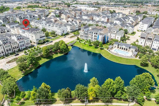 814 Dunleigh Meadows Lane, Houston, TX 77055