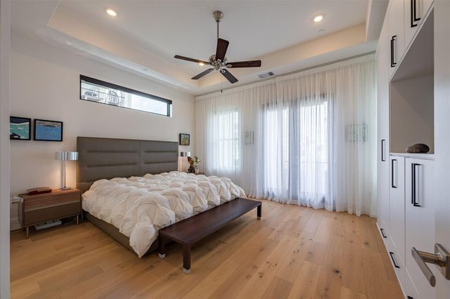 814 Dunleigh Meadows Lane, Houston, TX 77055