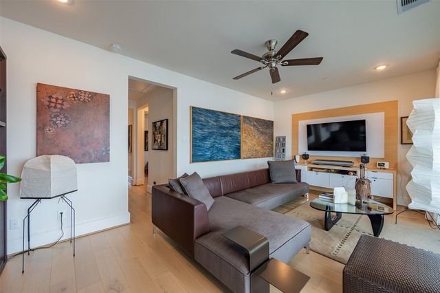 814 Dunleigh Meadows Lane, Houston, TX 77055