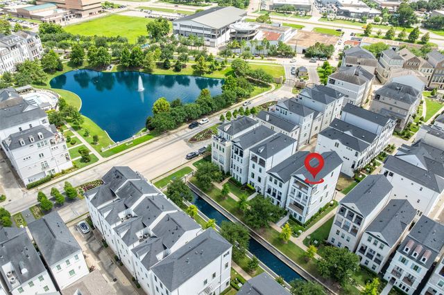 814 Dunleigh Meadows Lane, Houston, TX 77055