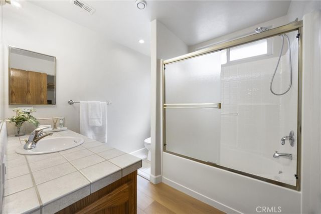 5813 Ragusa Lane, Bakersfield, CA 93308