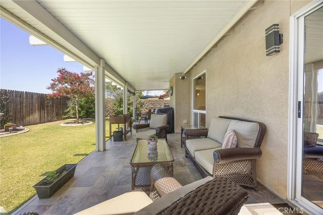 5813 Ragusa Lane, Bakersfield, CA 93308
