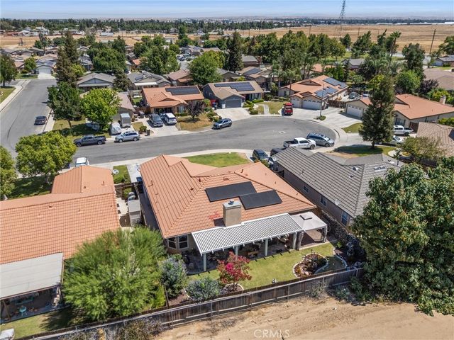 5813 Ragusa Lane, Bakersfield, CA 93308