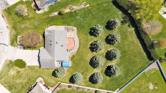 2195 REDPEPPER TRAIL, Green Bay, WI 54313