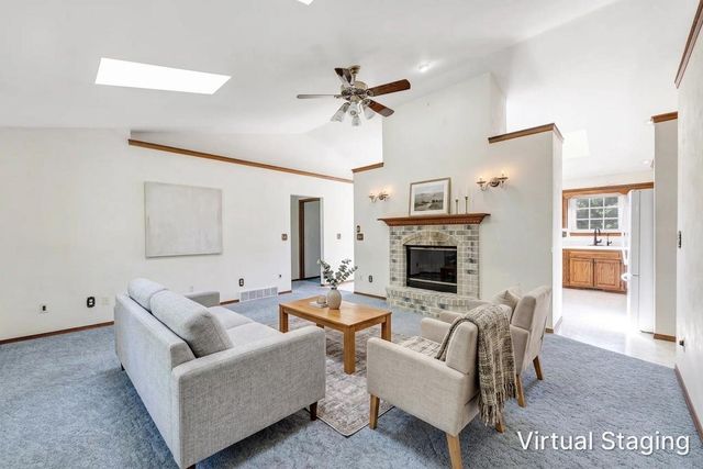2195 REDPEPPER TRAIL, Green Bay, WI 54313
