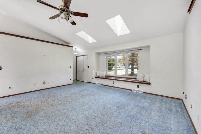 2195 REDPEPPER TRAIL, Green Bay, WI 54313