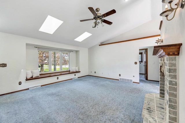2195 REDPEPPER TRAIL, Green Bay, WI 54313