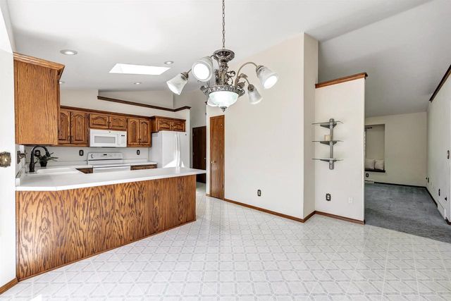 2195 REDPEPPER TRAIL, Green Bay, WI 54313