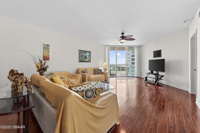 241 Riverside Dr Unit 1203, Holly Hill, FL 32117