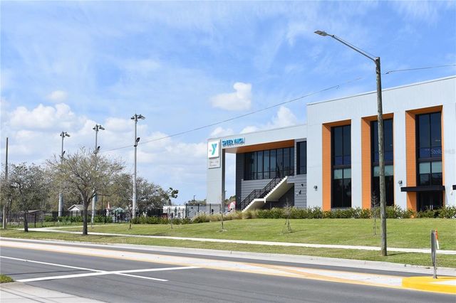 840 61ST AVENUE NE, St Petersburg, FL 33703
