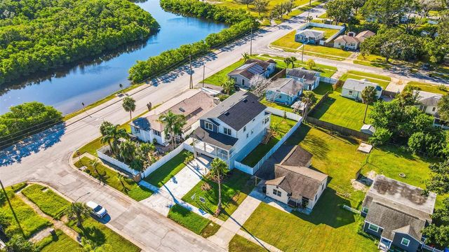 840 61ST AVENUE NE, St Petersburg, FL 33703