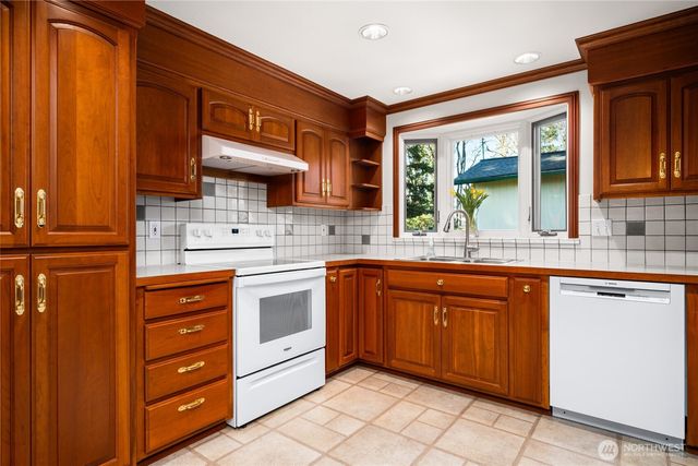 2609 Vining Street, Bellingham, WA 98226